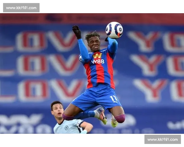 英超赛后数据分析：深入解析球队表现与关键数据背后的趋势